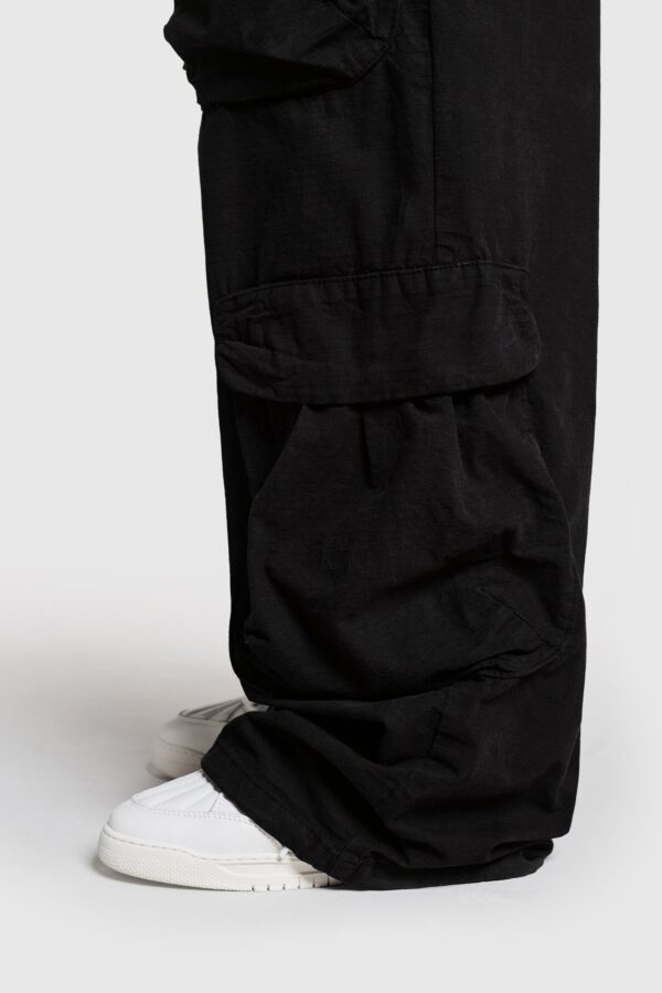 caprena Big Cargo Shorts – Durable & Roomy Outdoor Wear - Image 7